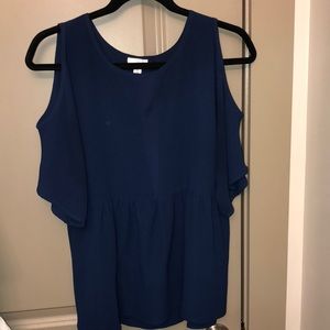 Navy cutout shoulders short sleeve top